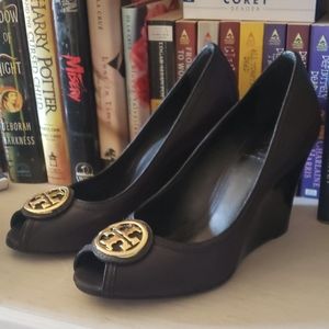 Tory Burch Sally 2 peep toe wedge